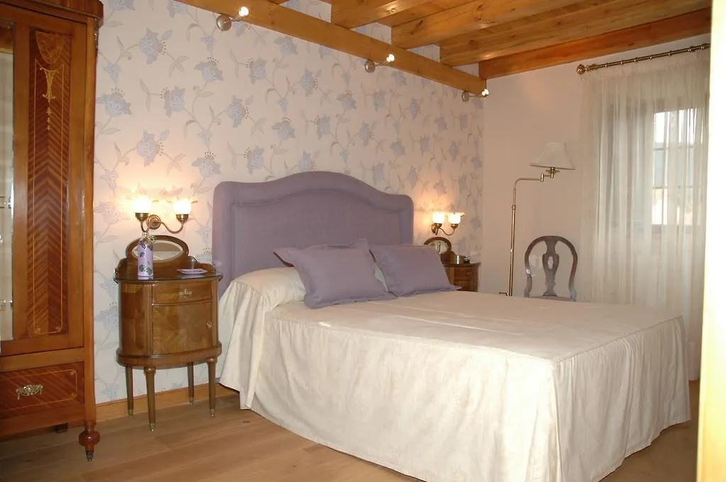 Agroturismo Urrutia Osma  0*, Osma (Alava)